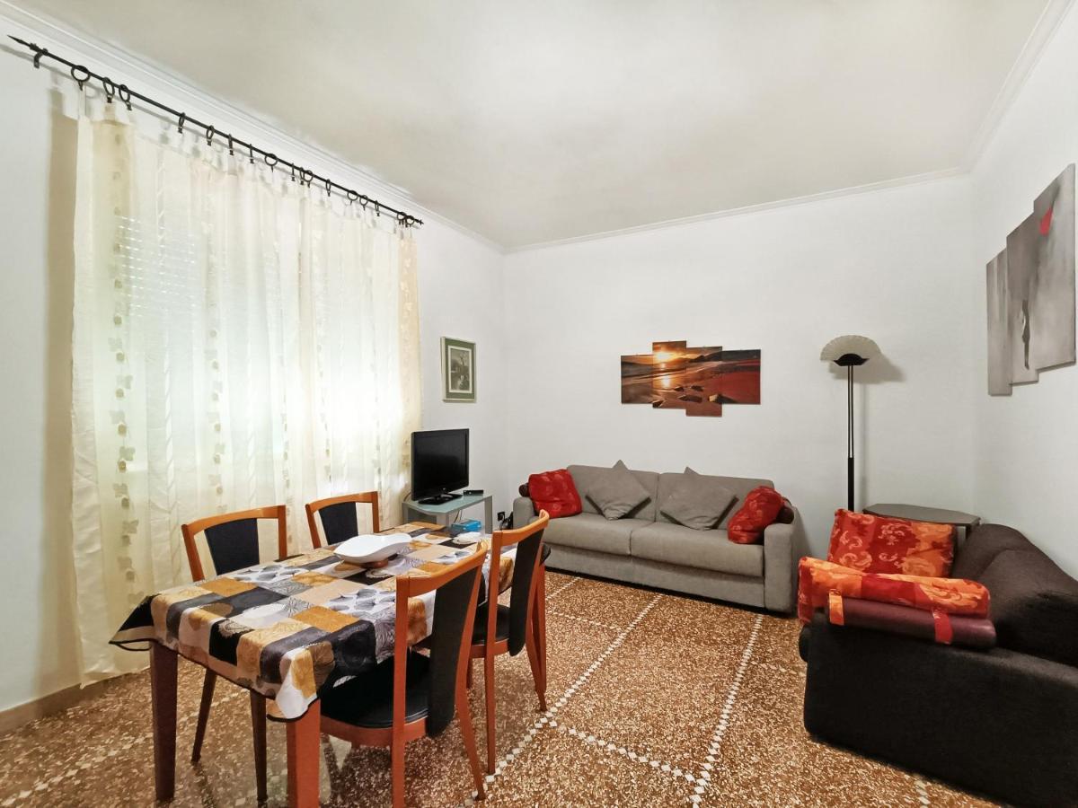 San Martino Appartament Con Parcheggio Privato Genua Buitenkant foto