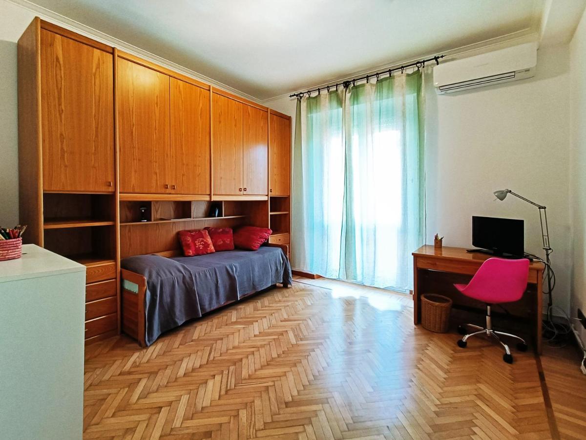 San Martino Appartament Con Parcheggio Privato Genua Buitenkant foto